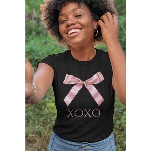 Pink Bow Coquette T-Shirt, XOXO Shirt, Cute Coquette Pink Bow T-Shirt
